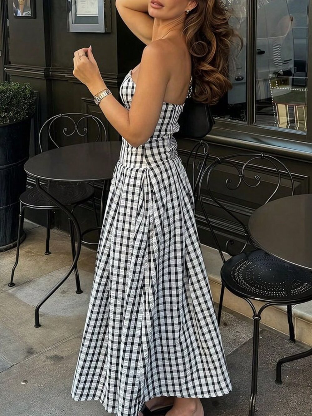 Black And White Casual Women's Plaid Pleated Tube Dress - Picture 2 of 4